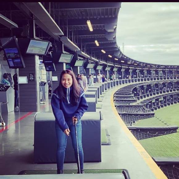 Meet your Posher, Vine - Picture 1 of 1